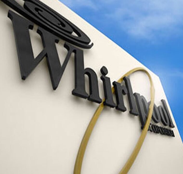 Whirlpool pone en venta su fábrica de Pilar